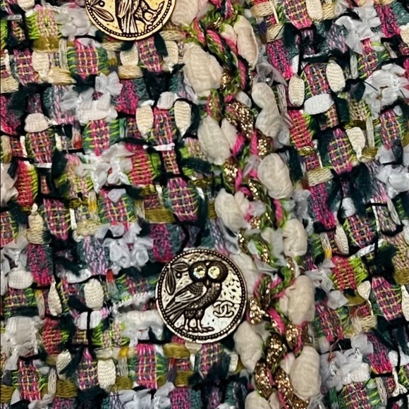 Chanel Jacket - Picture 6 of 7